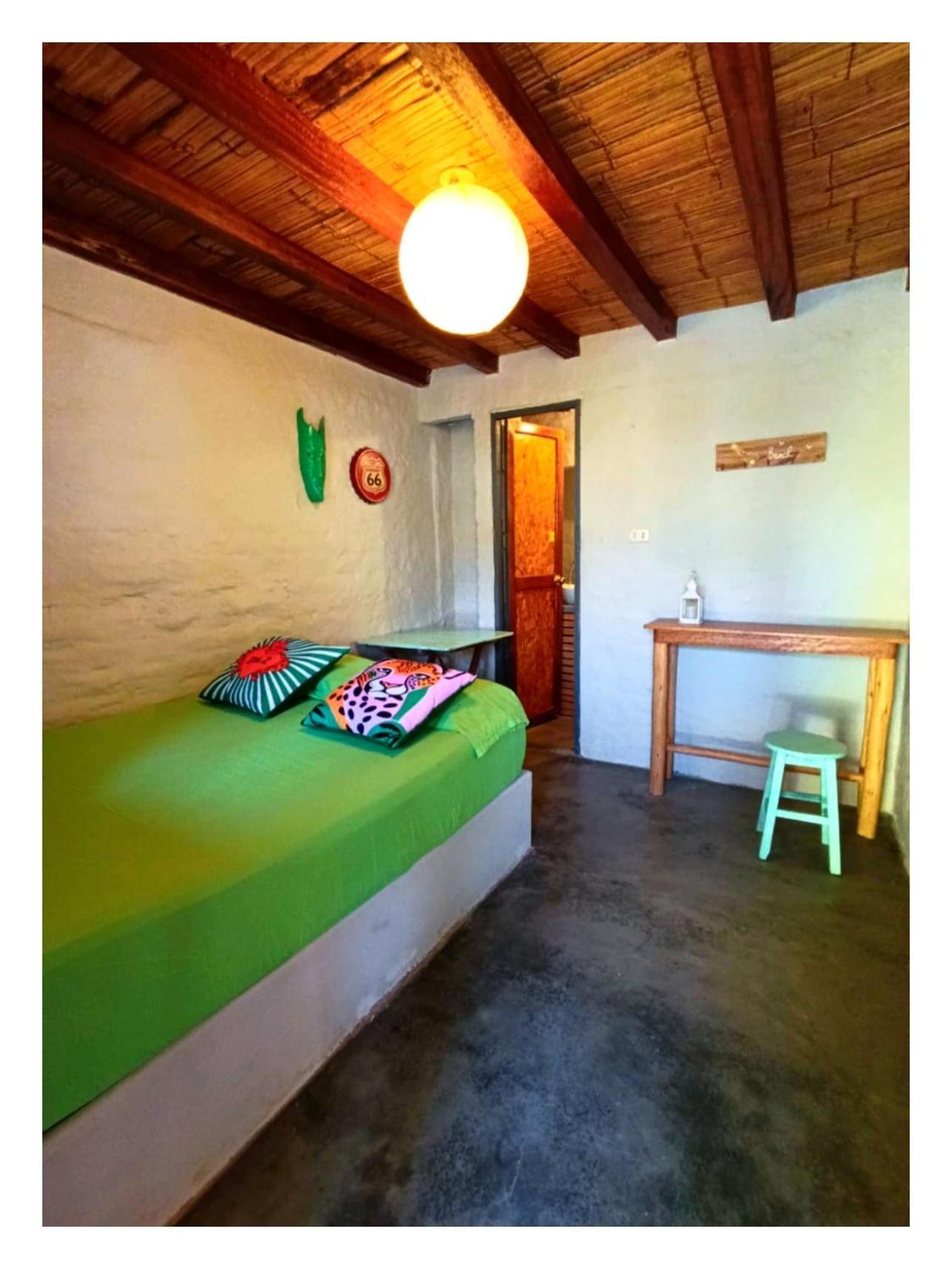 Отель Casa Naranja Манкора Экстерьер фото